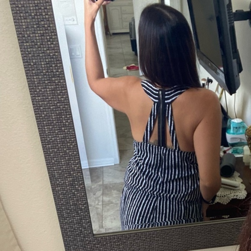 Zipper Back Button Front Zebra Print Romper Large‎